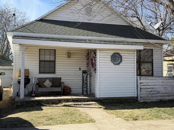 220 N Aydelotte Ave, Shawnee, OK 74801