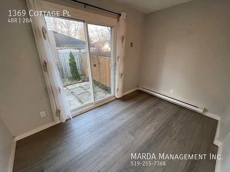 1369 Cottage Pl — Photo 9
