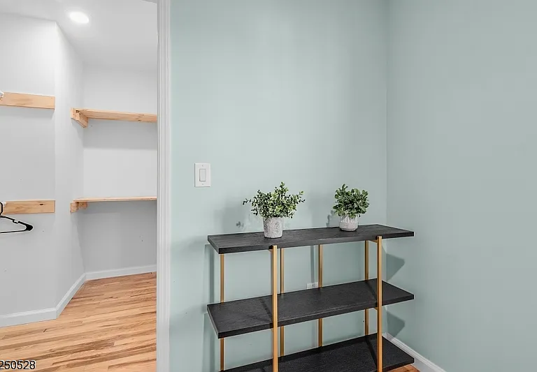 307 Jefferson Ave #1 — Photo 22