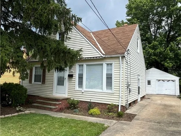 17001 Deforest Ave, Cleveland, OH 44128