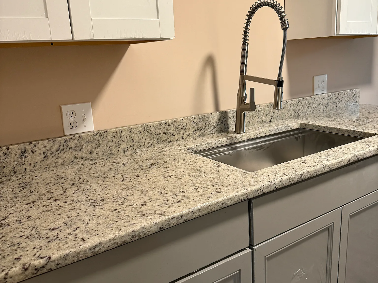 5902 Shady Grove Cir — Photo 3