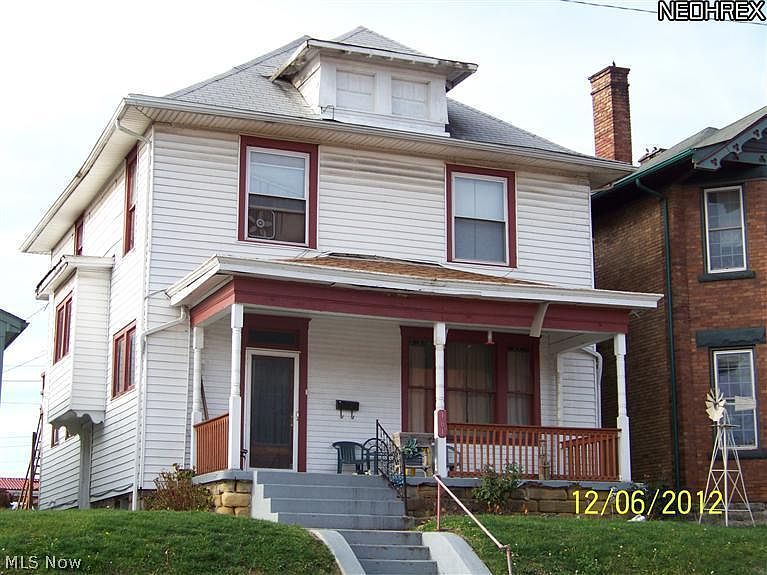 1st image of 161-161 1/2 S 7th St