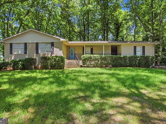 2nd image of 3082 Lake Ranch Dr