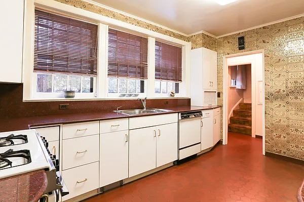 Sold by Terrace Sotheby's International Realty | media 14