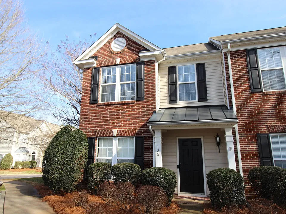 135 Talbert Town Loop