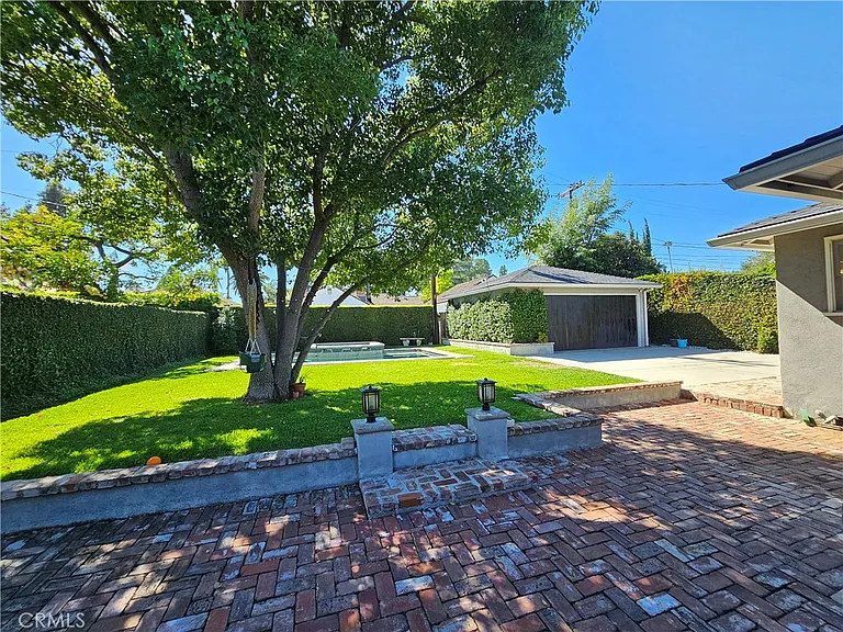 743 Kerns Ave — Photo 18