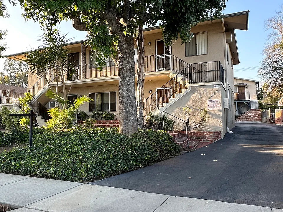 1757 E Villa St #1759
