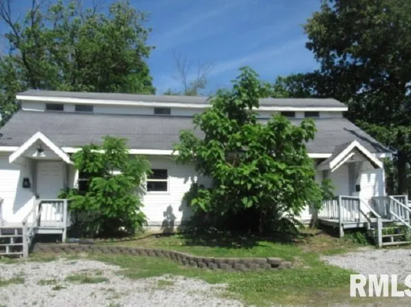 1207 N Market St #2, Marion, IL 62959