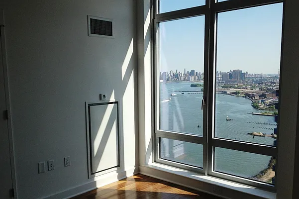 Rented by Corcoran | media 15