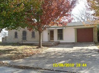 7528 Deaver Dr, North Richland Hills, TX 76180