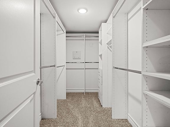 5th image of 1319 N Detroit St APT 208