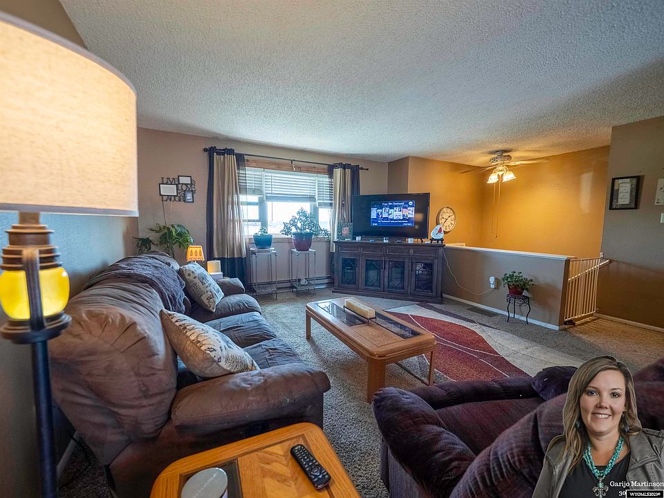 31 N Badger Rd, Glenrock, WY 82637 MLS 20231436 Zillow