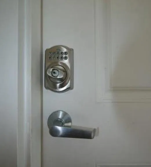 2505 Rose Dr — Photo 14