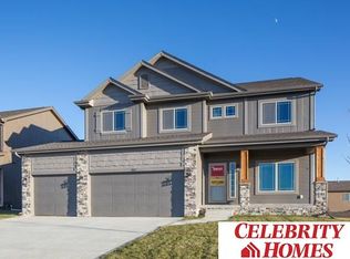 18922 Blackwalnut St, Gretna, NE 68028