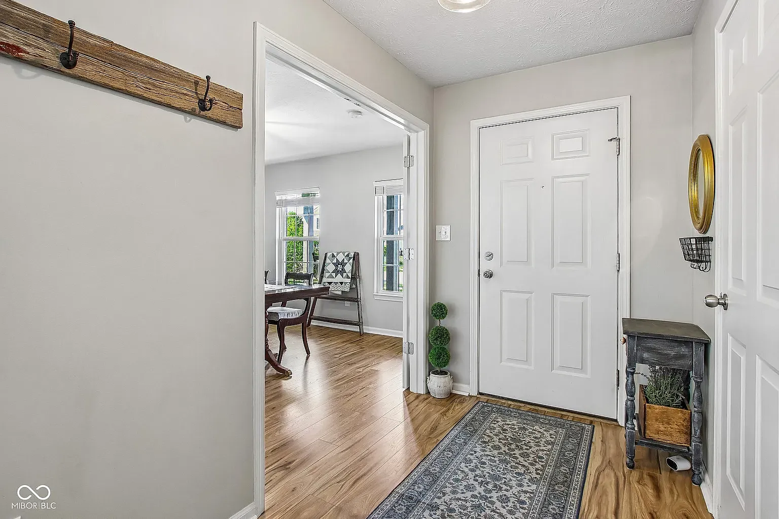 4 bed, 1671 sqft, $2,500 — Photo 4
