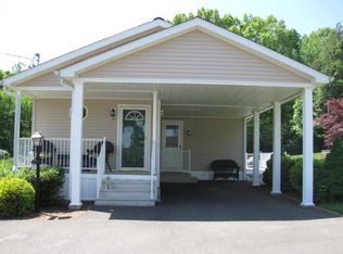 3 Mountain View Rd, Southington, CT 06489