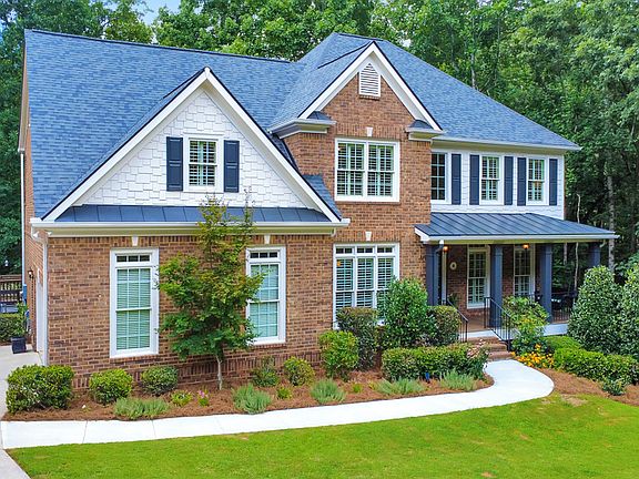 2nd image of 351 Collegiate Dr