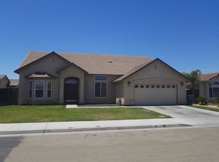 260 S Double Tree Way, Madera, CA 93637