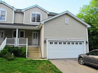 41 Old Wallum Lake Rd, Pascoag, RI 02859