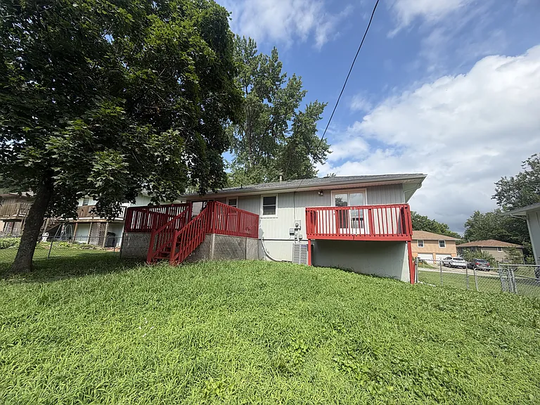 1208 S Mayview Ave — Photo 28