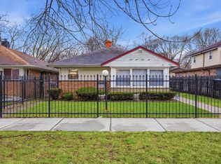 9748 S Van Vlissingen Rd, Chicago, IL 60617