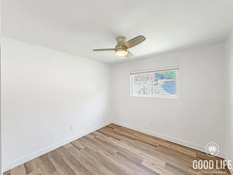 9458 Cathywood Dr — Photo 7