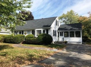 157 Newbury St, Dracut, MA 01826