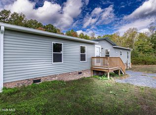 132 Smith Lake Rd, Star, NC 27356