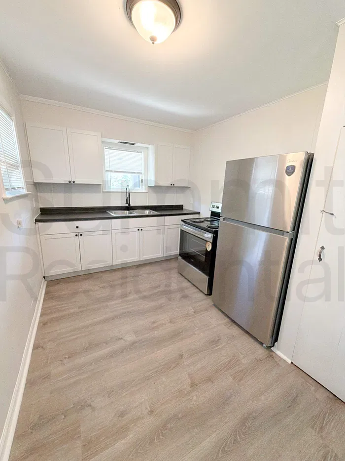2 bed, 1.0 bath, 657 sqft, $1,145 — Photo 3