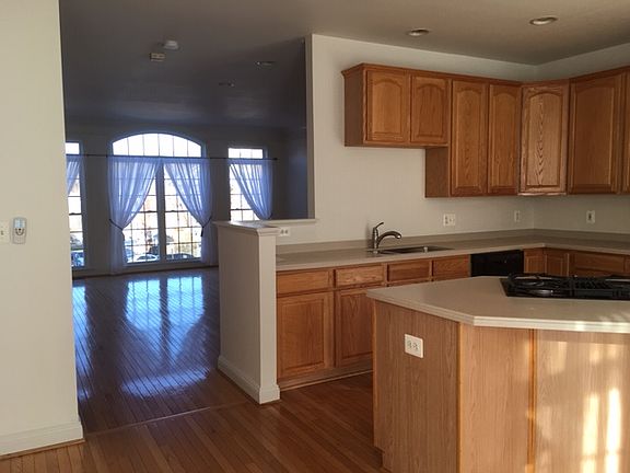 3rd image of 11617 Park Vista Blvd