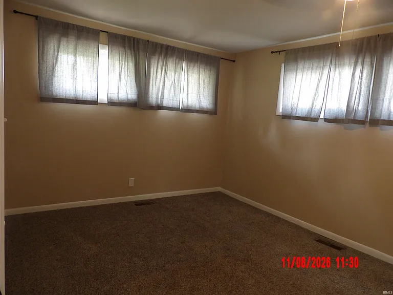 810 W Lincoln St — Photo 8