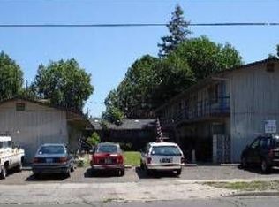 111 Tripp St APT B, Medford, OR 97504