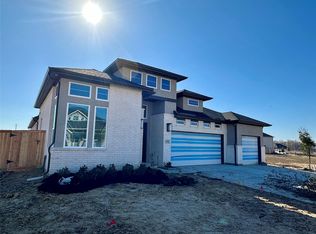 414 Lone Ranger Dr, Montgomery, TX 77316