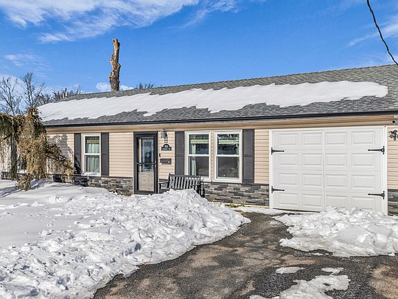 4th image of 805 Cambridge Avenue