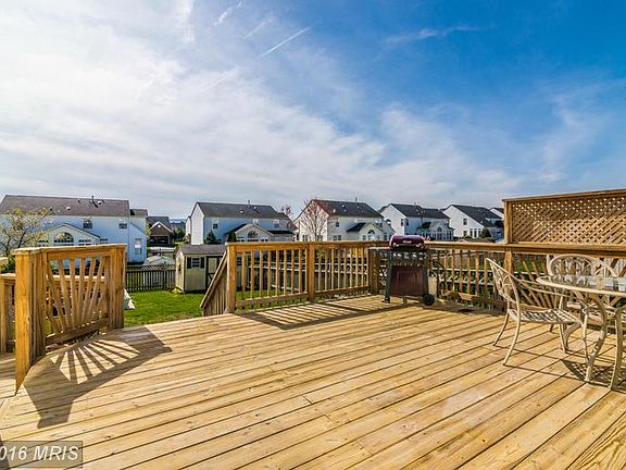 4th image of 109 Greenwich Dr