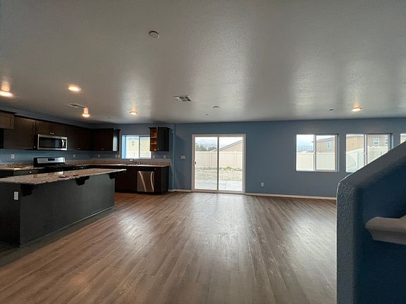 2nd image of 5678 Tangerine Ave