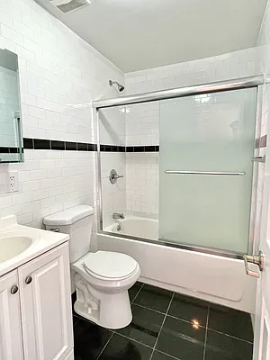 Rented by Compass | media 38