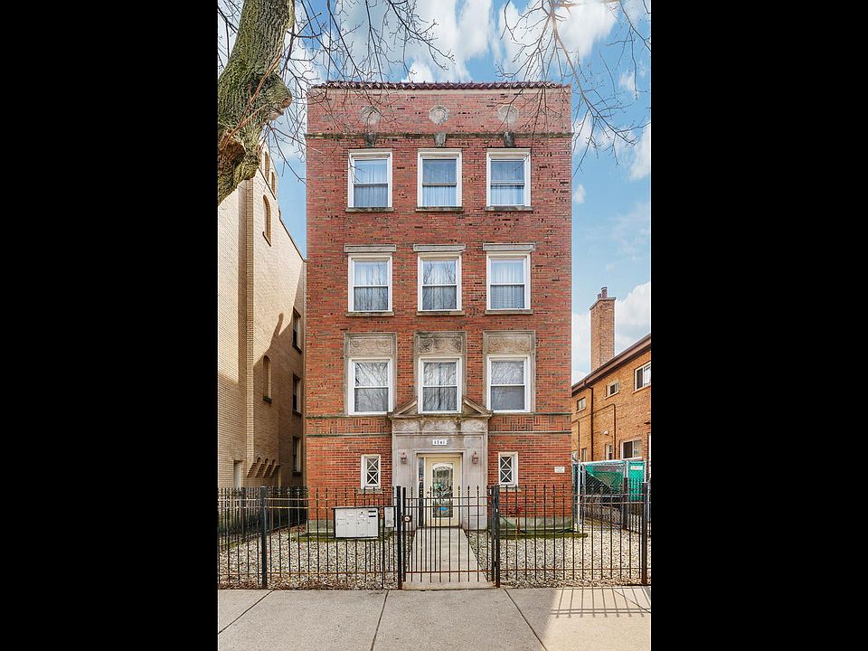1st image of 1747 W Pratt Blvd #G