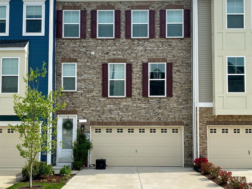 1st image of 8383 Amber Beacon Cir