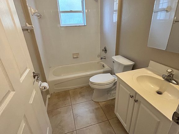 2nd image of 16 Greenvale Dr