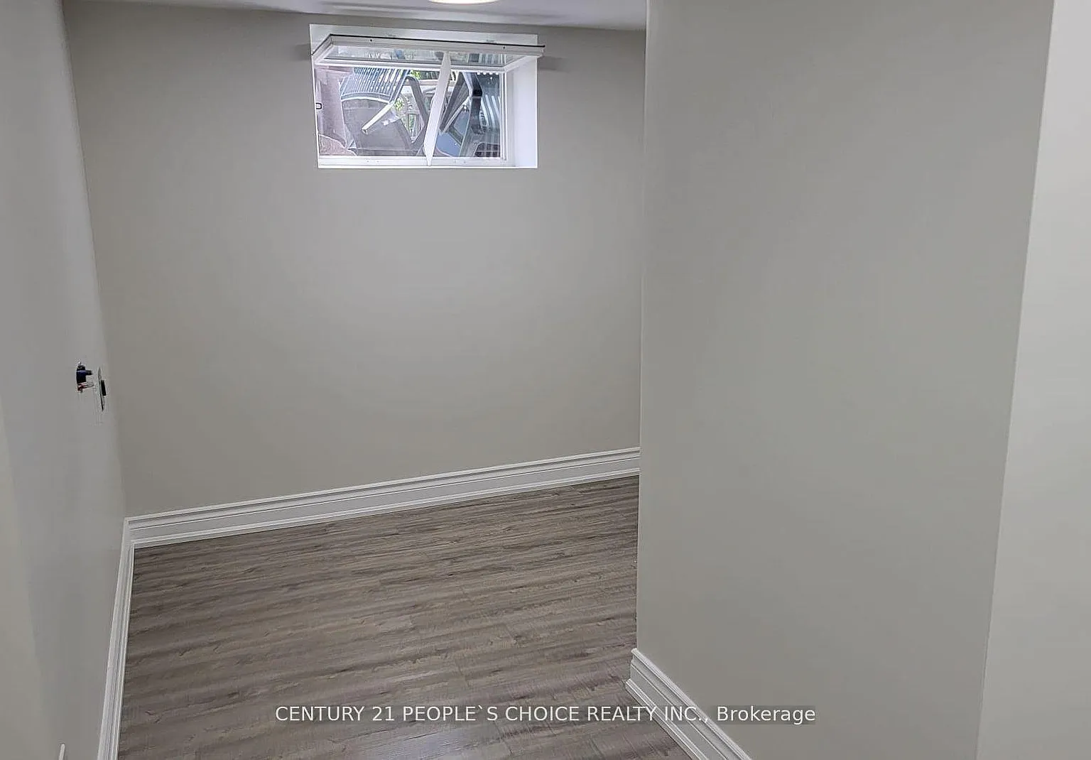 2 bed, $2,300 — Photo 4