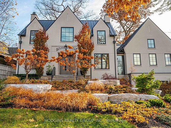3rd image of 238 Mineola Rd W