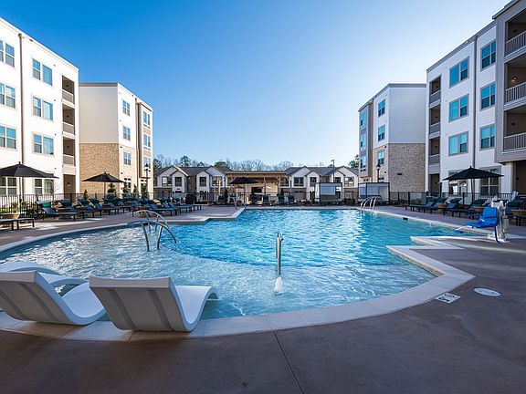 2nd image of 1055 Stillwell Dr Unit 1107