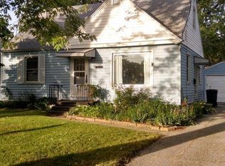 2718 Forest Hills Rd, Muskegon, MI 49441