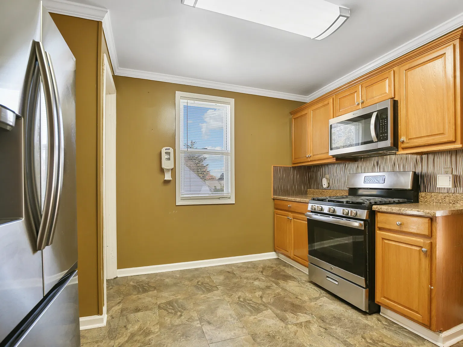 325 Bailey Road - 1 — Photo 4