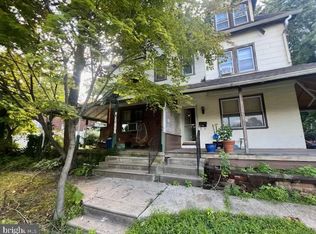 39 W Manoa Rd, Havertown, PA 19083