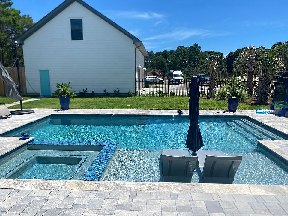2nd image of 461 Walton Way