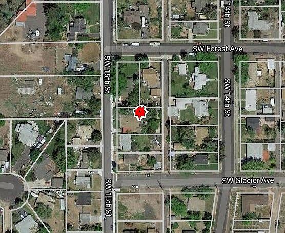 2nd image of 620 SW 15th St