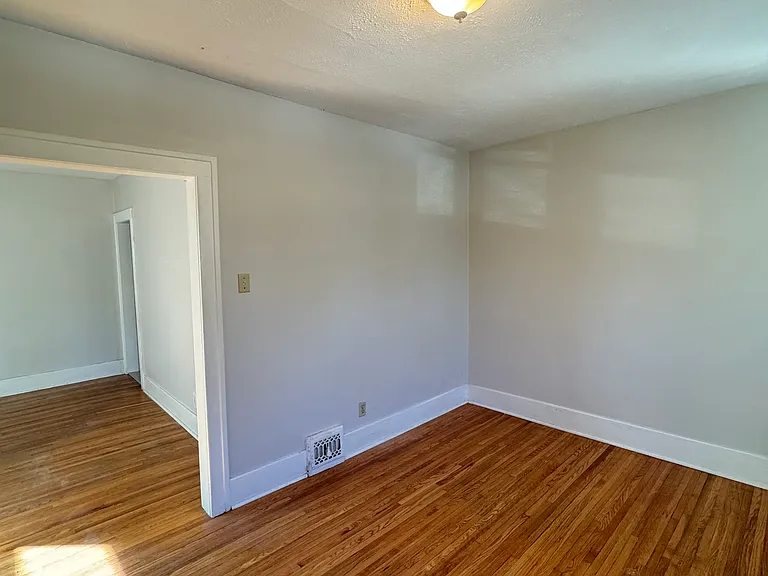 2177 Dougall Ave #1 — Photo 9
