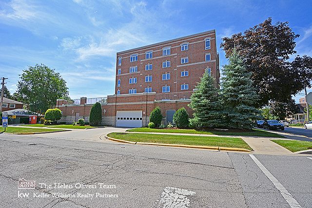 1st image of 365 Graceland Ave Unit 204A